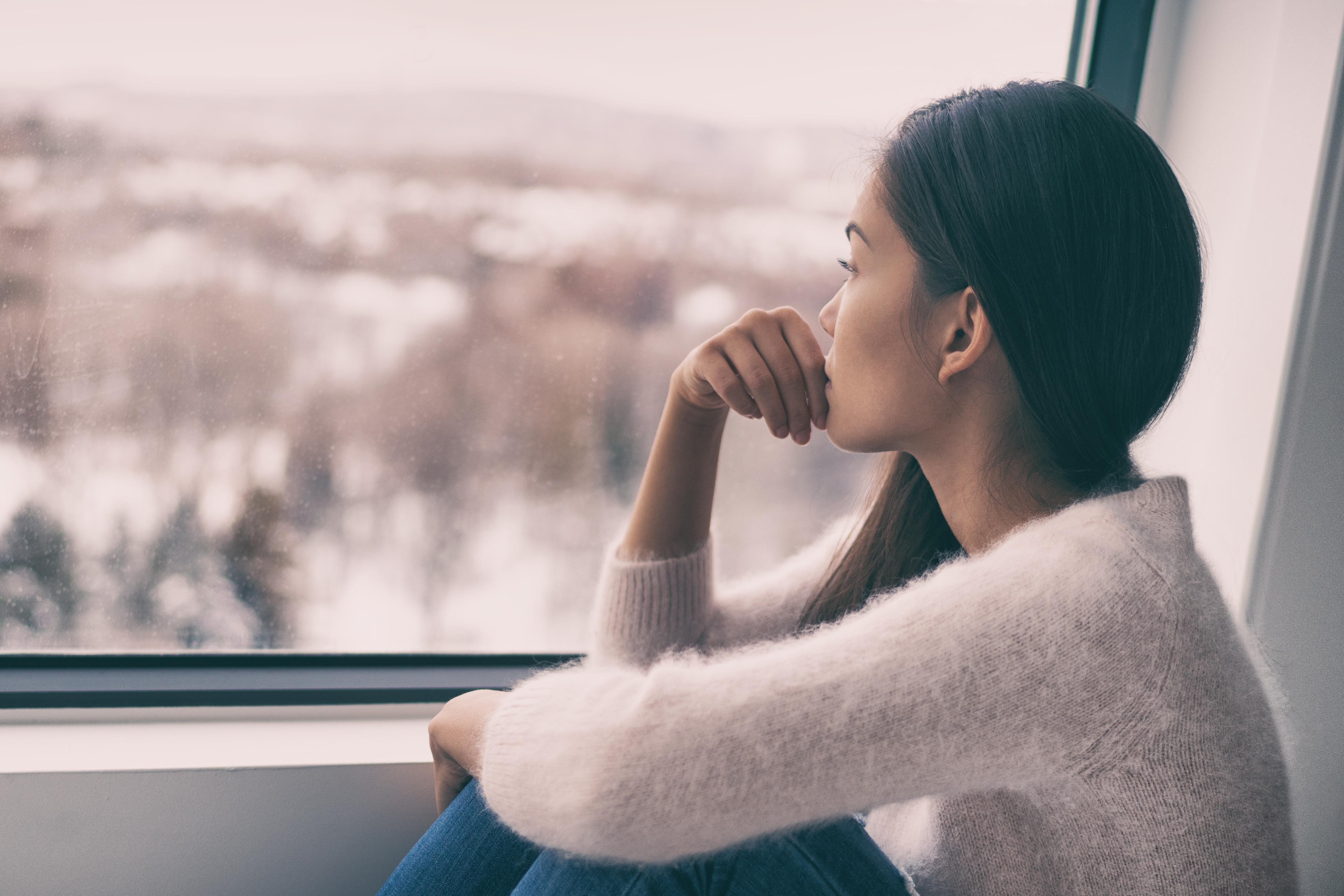 woman thinking 