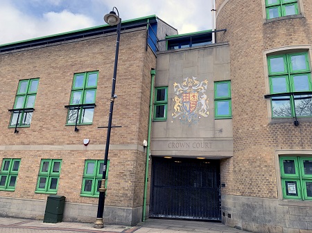 Luton Crown Court